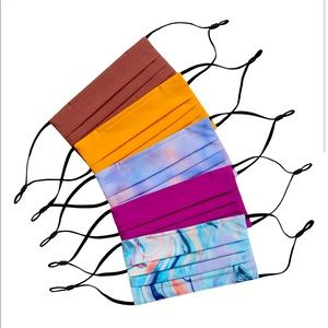 Athleta everyday Masks. By 1 pack of 5 masks @ $8 or 3 packs for $20